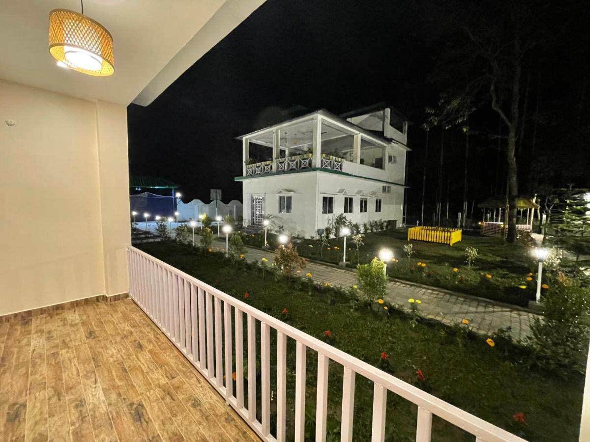 Jaldapara Forest Tourist Lodge Jftl Madari Hat Exterior foto